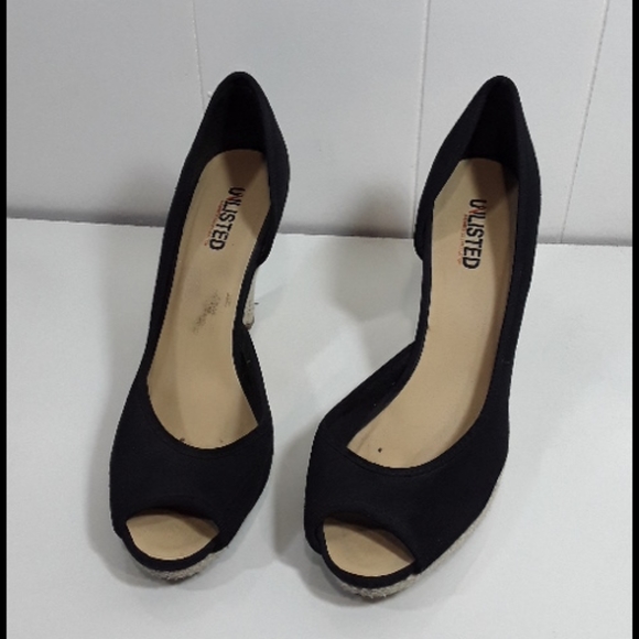 Unlisted Kenneth Cole 4" wedge peep toe heels size 9.5 - Picture 3 of 8